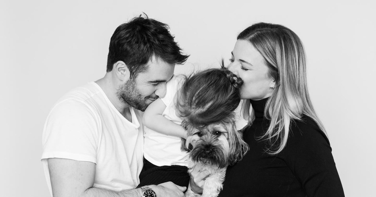 Emily VanCamp Is Pregnant, Expecting Baby No. 2 With Josh Bowman